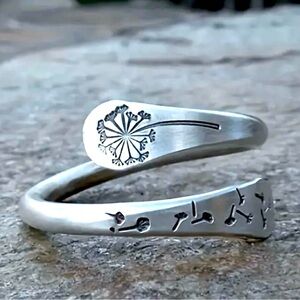 New - Uniquely Designed - Silver - Vintage Adjustable Dandelion Ring